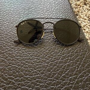 Ray-Ban Classic Black Round Sunglasses